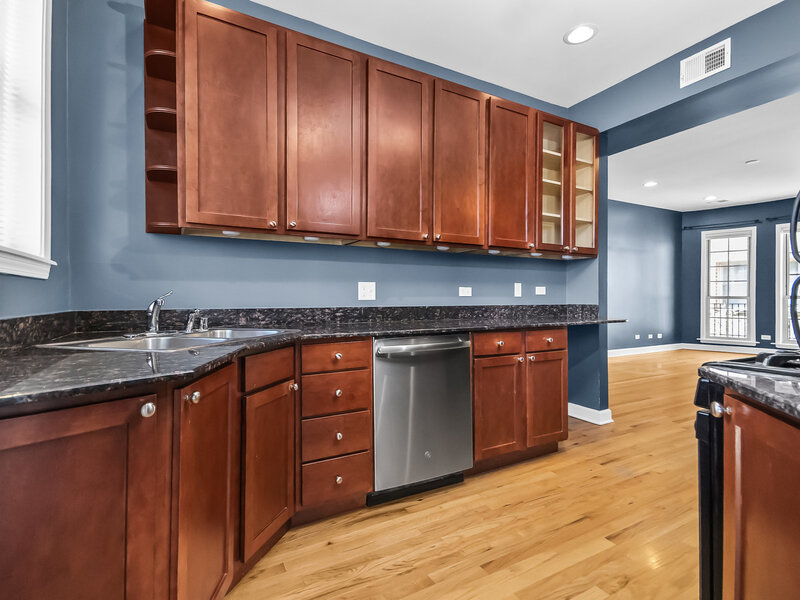 1524 W Fargo Avenue Chicago IL 60626