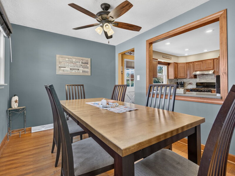 18413 Hood Avenue Homewood IL 60430