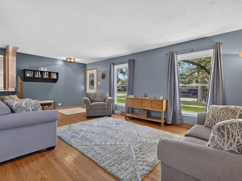 18413 Hood Avenue Homewood IL 60430