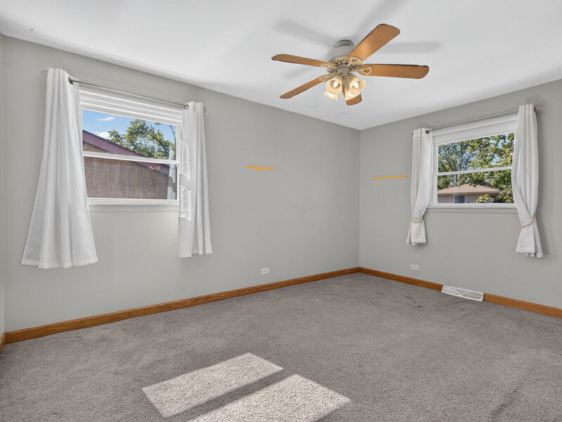 18413 Hood Avenue Homewood IL 60430
