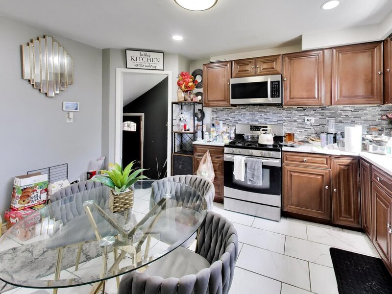 8017 S Sacramento Avenue Chicago IL 60652