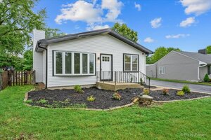 Photo of 18172 W Twin Lakes Boulevard Grayslake IL 60030