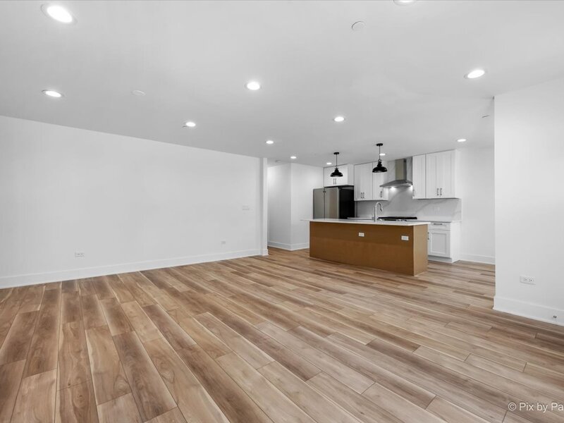 18172 W Twin Lakes Boulevard Grayslake IL 60030
