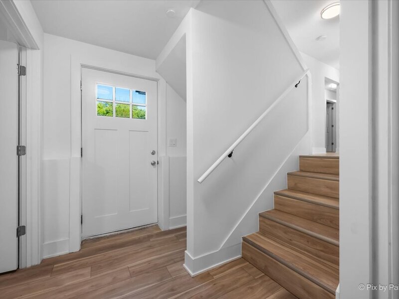 18172 W Twin Lakes Boulevard Grayslake IL 60030