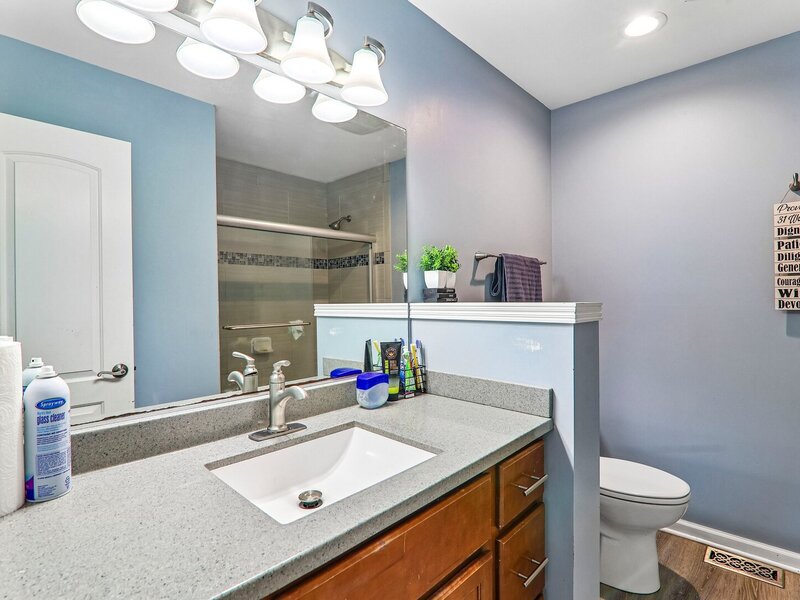 3468 Charleston Road Waukegan IL 60087