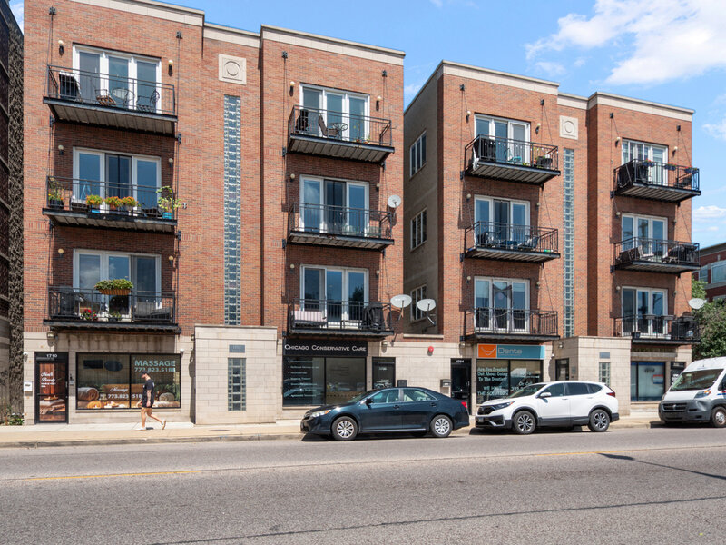1702 W North Avenue Chicago IL 60622