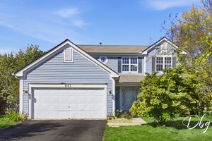 Photo of 941 W Cambridge Court Grayslake IL 60030