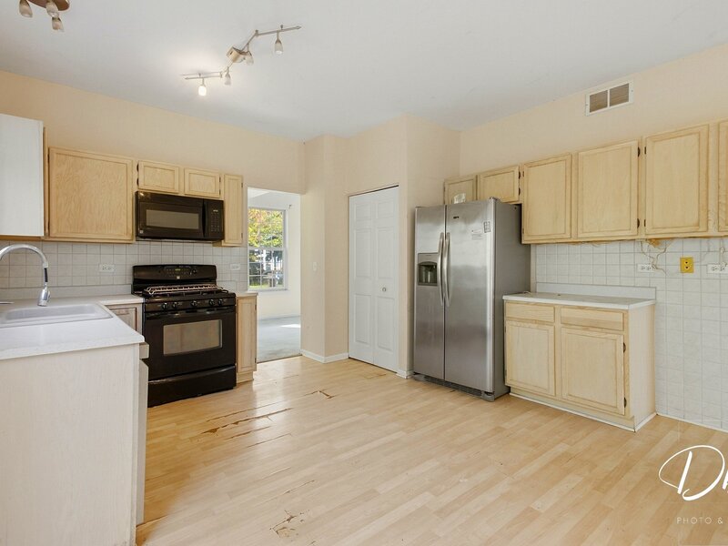 941 W Cambridge Court Grayslake IL 60030