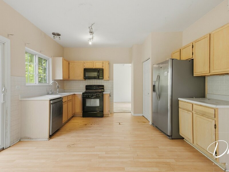 941 W Cambridge Court Grayslake IL 60030