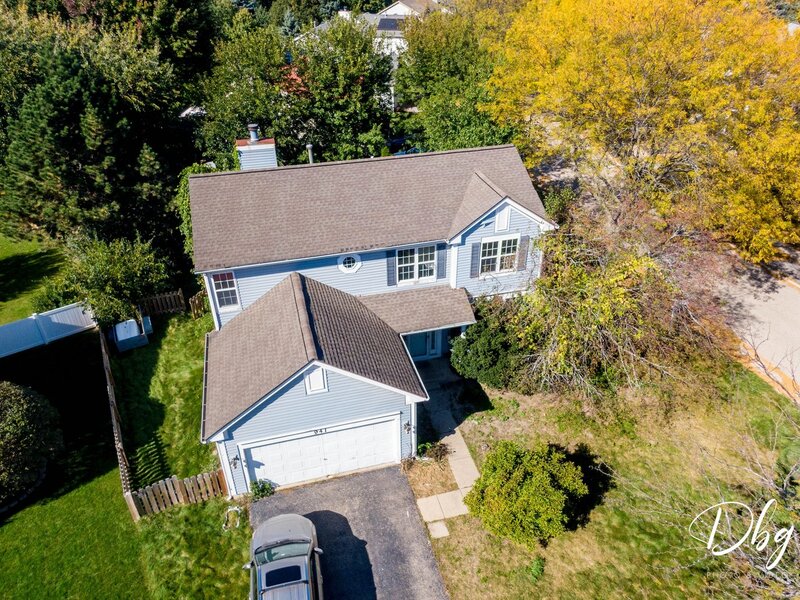 941 W Cambridge Court Grayslake IL 60030