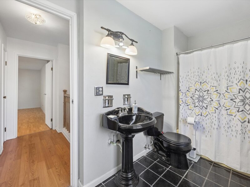 533 Jordan Way Bolingbrook IL 60440