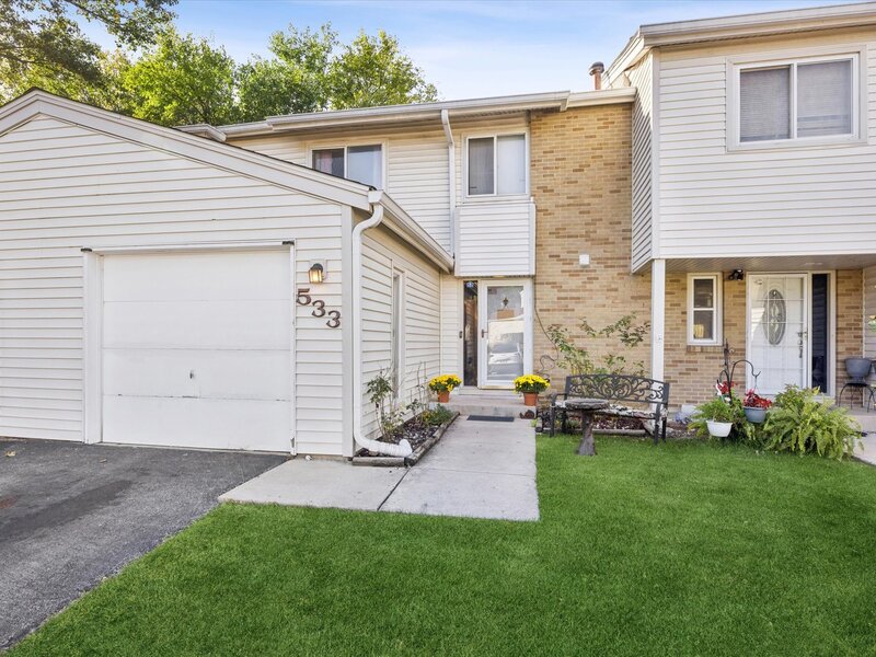 533 Jordan Way Bolingbrook IL 60440