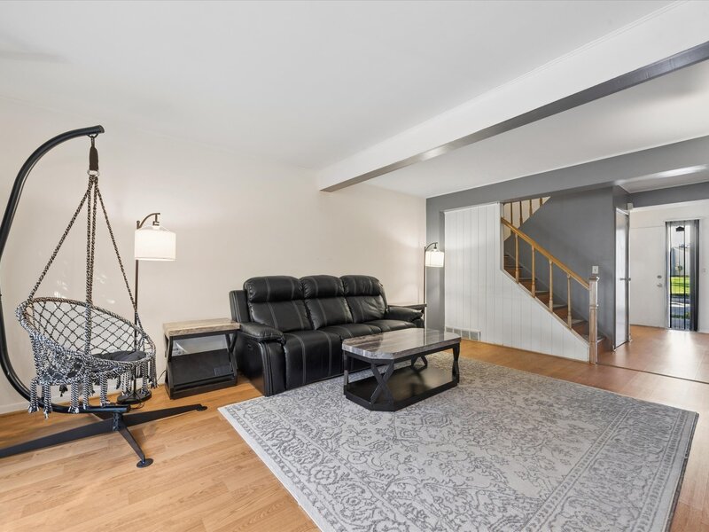 533 Jordan Way Bolingbrook IL 60440