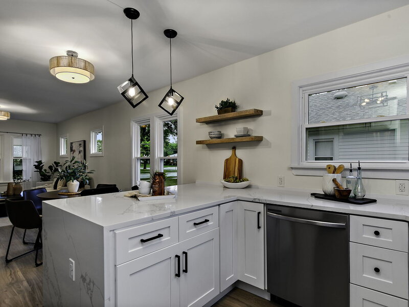143 E Division Street Villa Park IL 60181