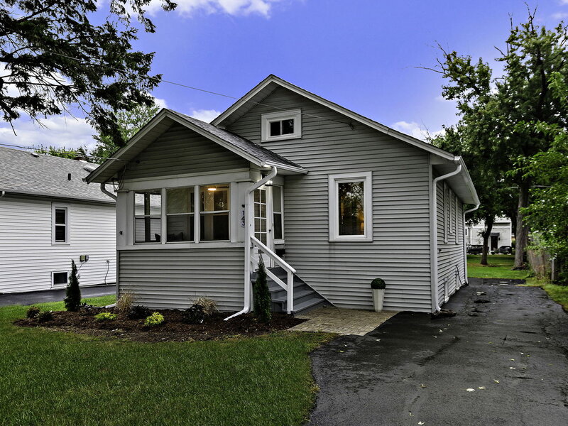 143 E Division Street Villa Park IL 60181