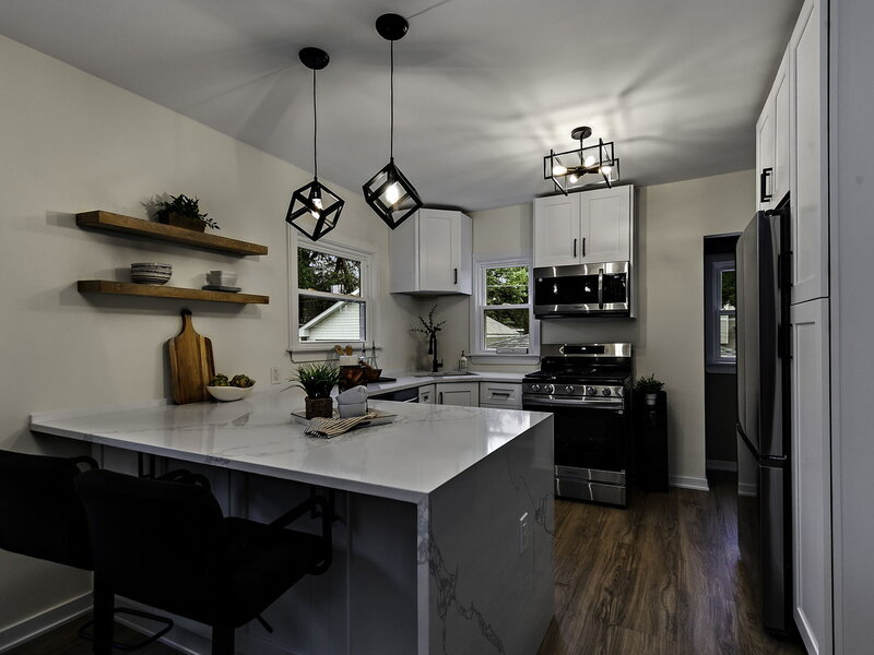 143 E Division Street Villa Park IL 60181