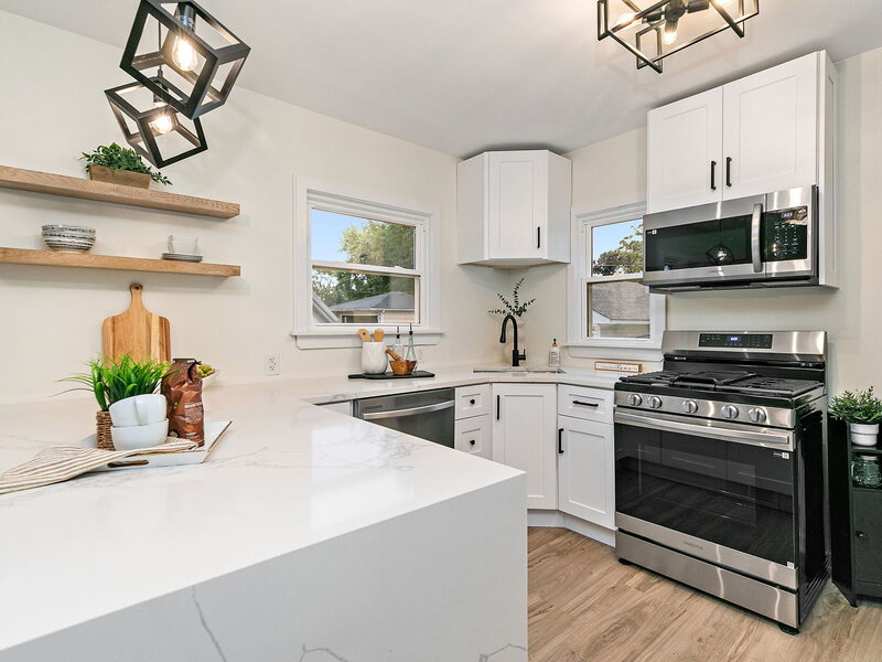 143 E Division Street Villa Park IL 60181