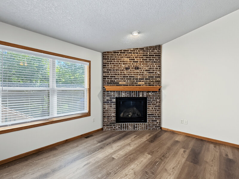 823 31st Street Bettendorf IA 52722