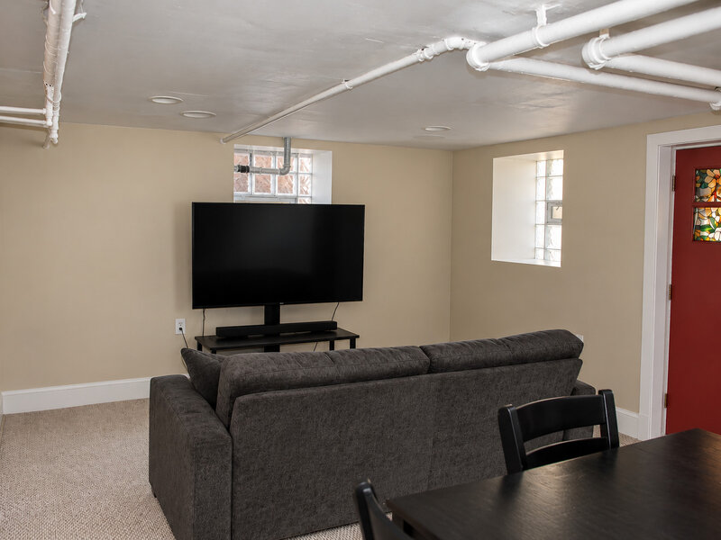 7225 S Yates Boulevard Chicago IL 60649