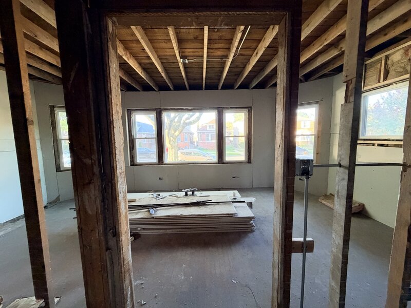 1745 E 85th Street Chicago IL 60617