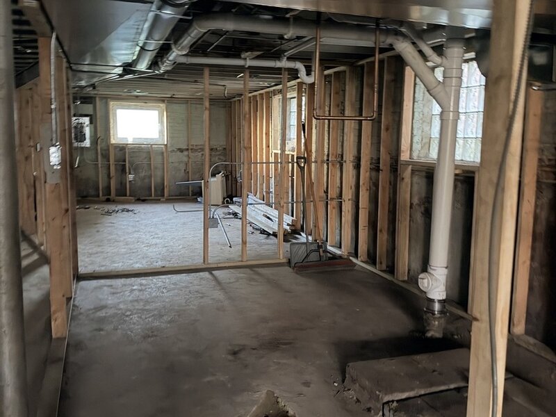 1745 E 85th Street Chicago IL 60617