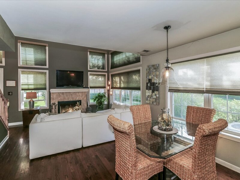 1521 Brittania Way Roselle IL 60172