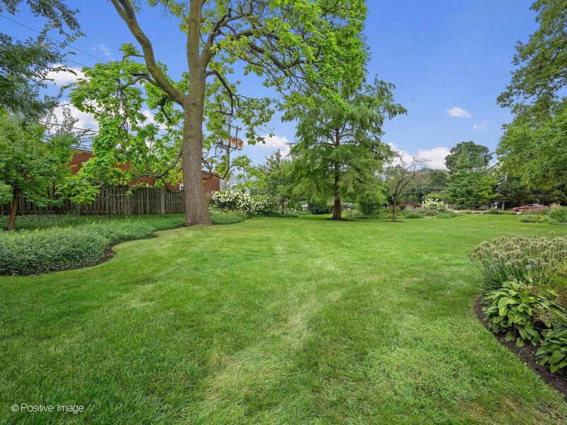 524 Banyon Lane La Grange IL 60525