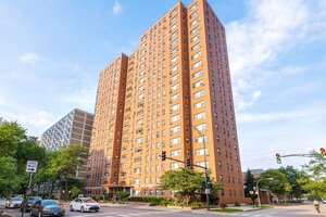 Photo of 2909 N Sheridan Road Chicago IL 60657 Unit 1907