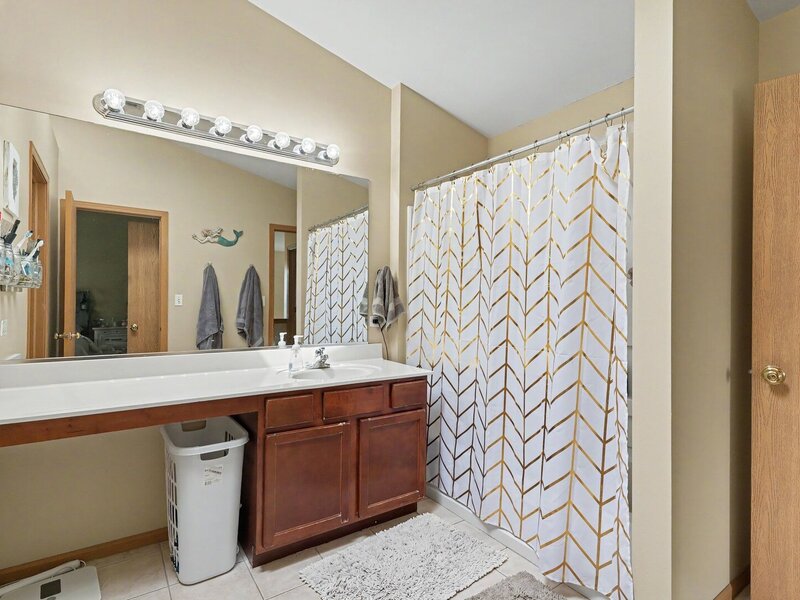 2404 Cactus Court Plainfield IL 60586