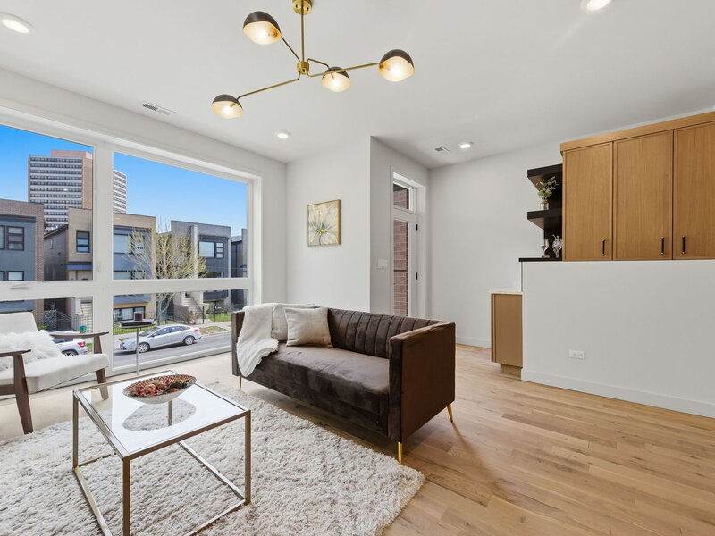 4132 S Calumet Avenue Chicago IL 60653