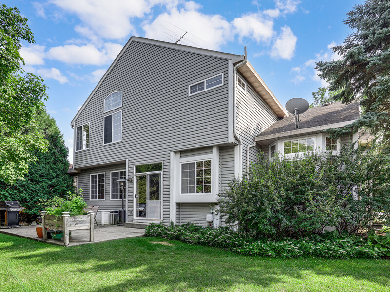 1081 Westfield Way Mundelein IL 60060