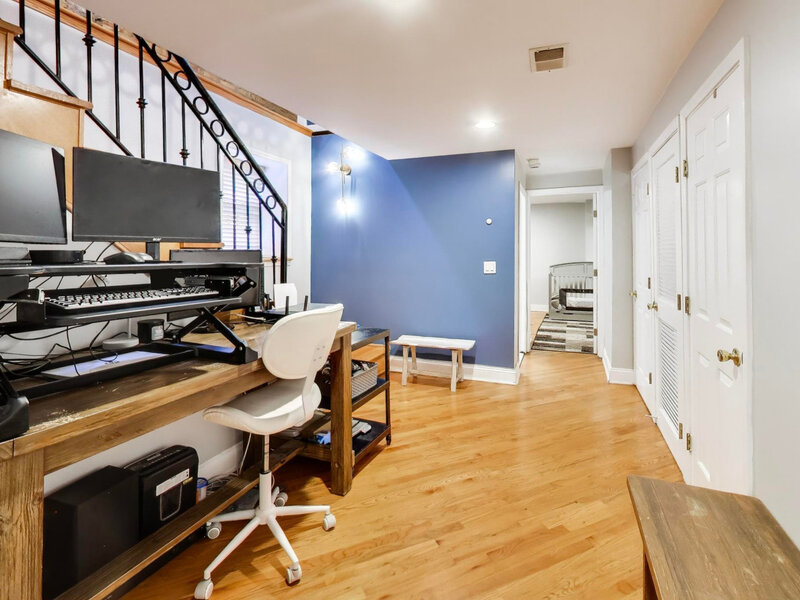 5201 S Blackstone Avenue Chicago IL 60615