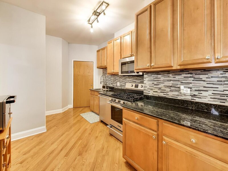 5201 S Blackstone Avenue Chicago IL 60615