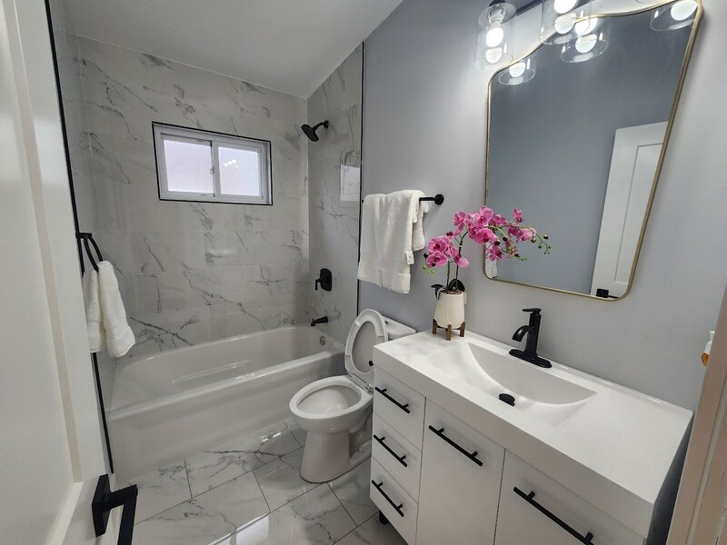 9347 S Wallace Street Chicago IL 60620