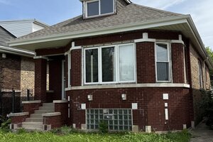 Photo of 7521 S Winchester Avenue Chicago IL 60620