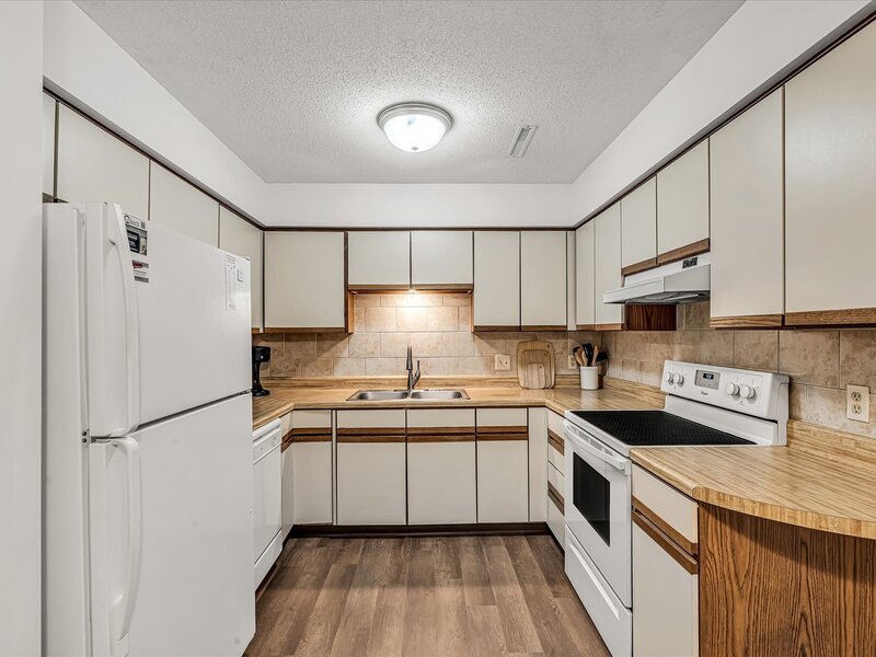 4175 31st Street Bettendorf IA 52722