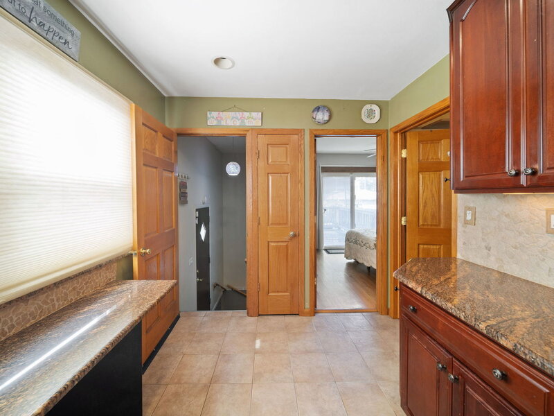 4723 N Kilbourn Avenue Chicago IL 60630