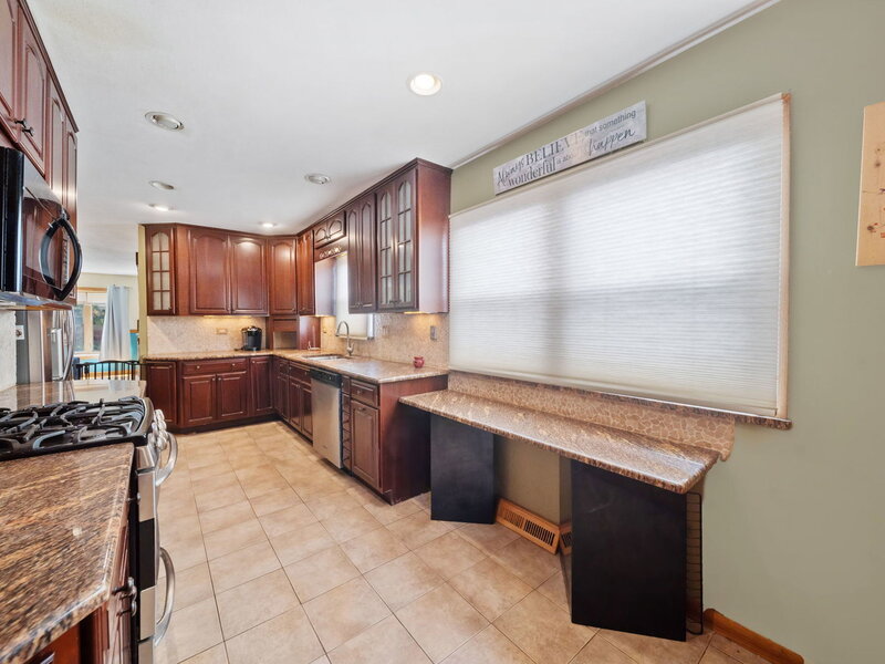4723 N Kilbourn Avenue Chicago IL 60630