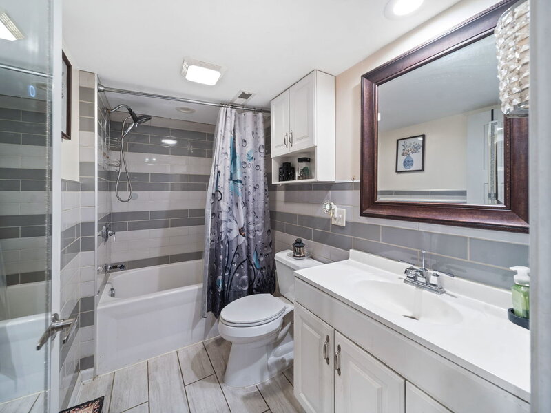 4723 N Kilbourn Avenue Chicago IL 60630
