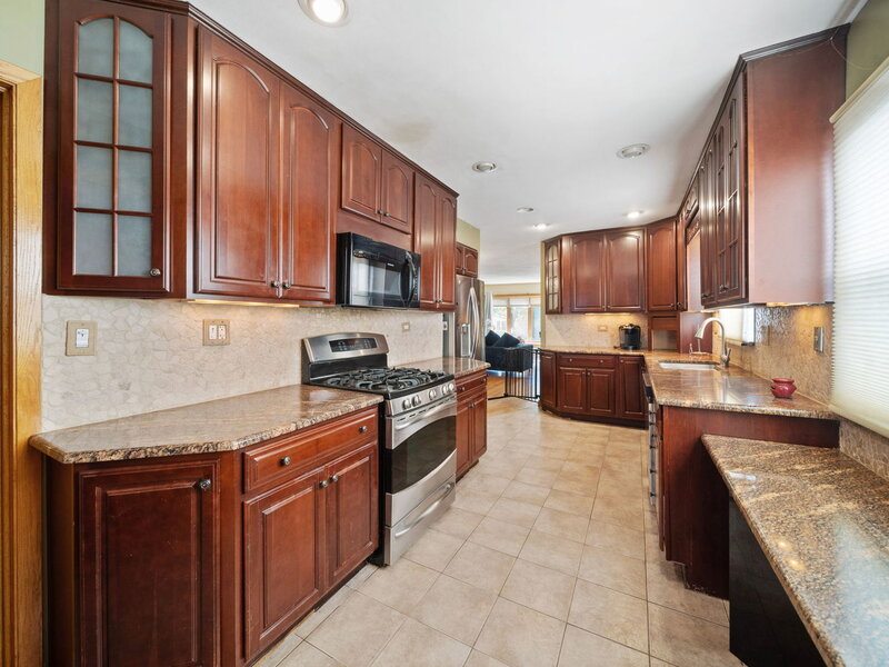 4723 N Kilbourn Avenue Chicago IL 60630