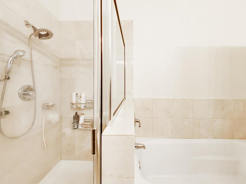4149 N Kenmore Avenue Chicago IL 60613