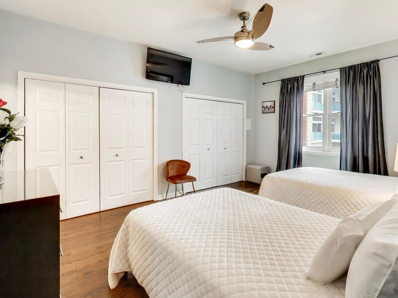4149 N Kenmore Avenue Chicago IL 60613