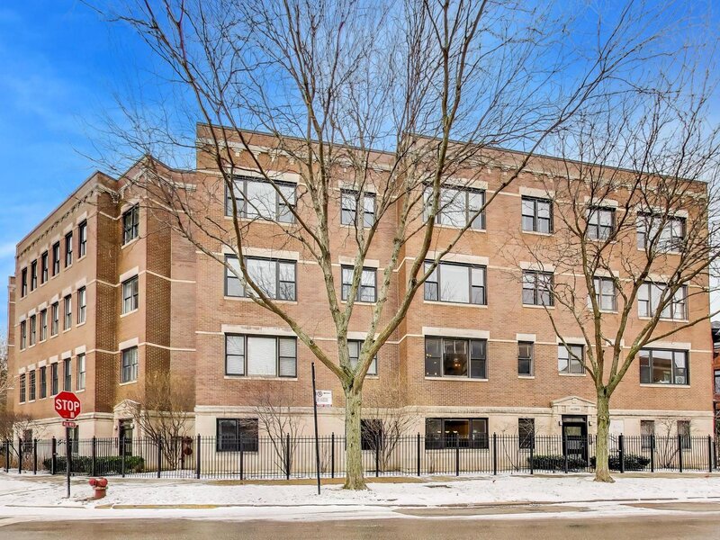 4149 N Kenmore Avenue Chicago IL 60613