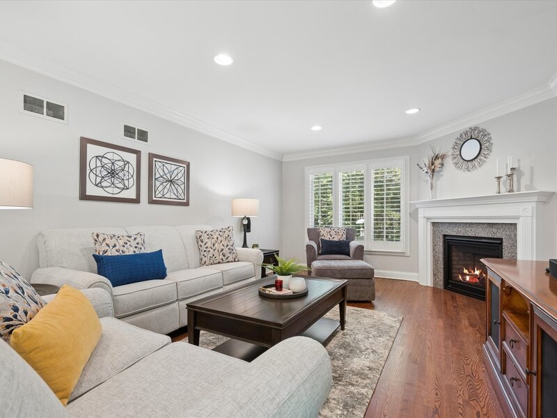 400 Bramble Lane Deer Park IL 60010