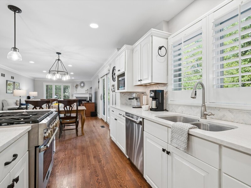 400 Bramble Lane Deer Park IL 60010