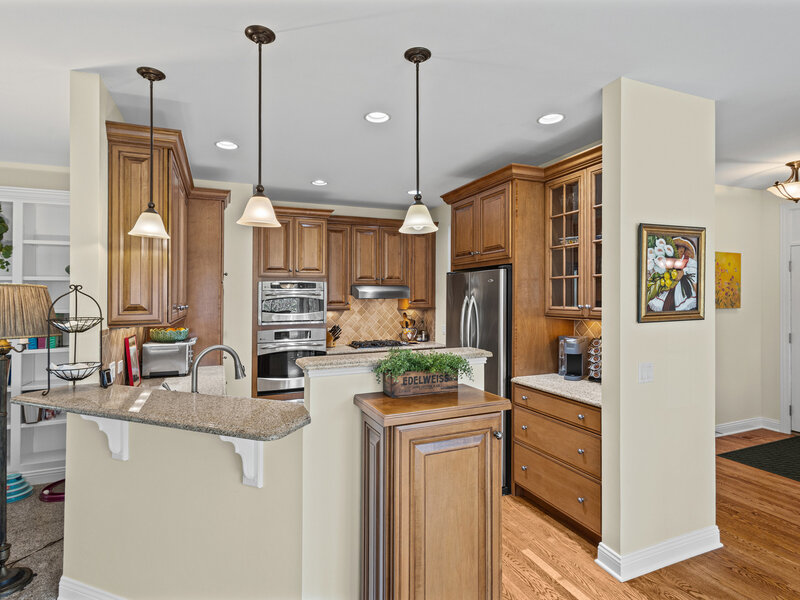 601 Edelweiss Drive Antioch IL 60002