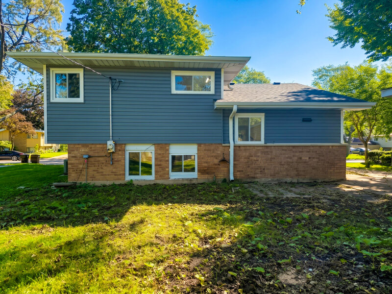 305 Winnebago Street Park Forest IL 60466