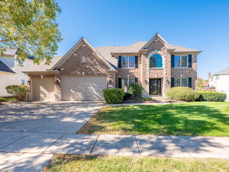 728 Waterside Drive South Elgin IL 60177
