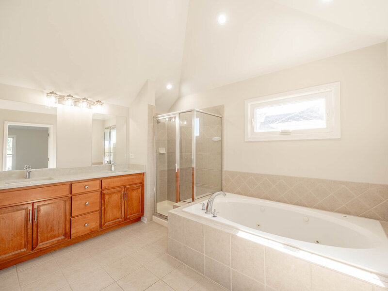 728 Waterside Drive South Elgin IL 60177