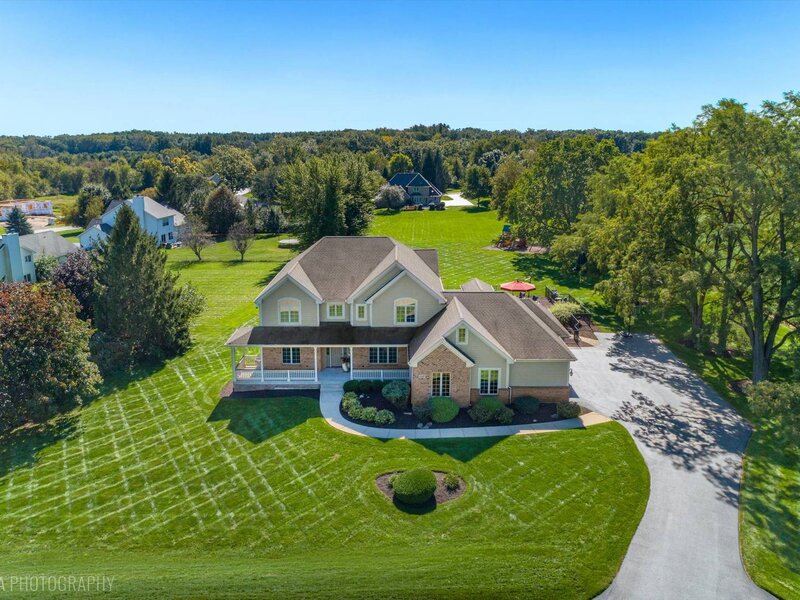 2307 Red Oak Lane Johnsburg IL 60051